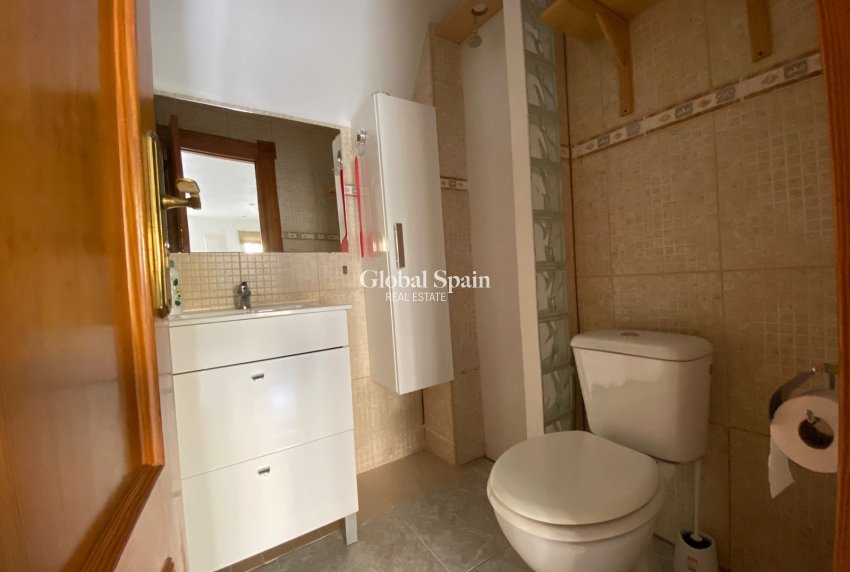 Wederverkoop - HUIS -
LOS BALCONES - LOS ALTOS - Costa Blanca