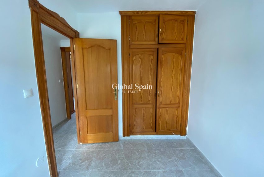 Wederverkoop - HUIS -
LOS BALCONES - LOS ALTOS - Costa Blanca