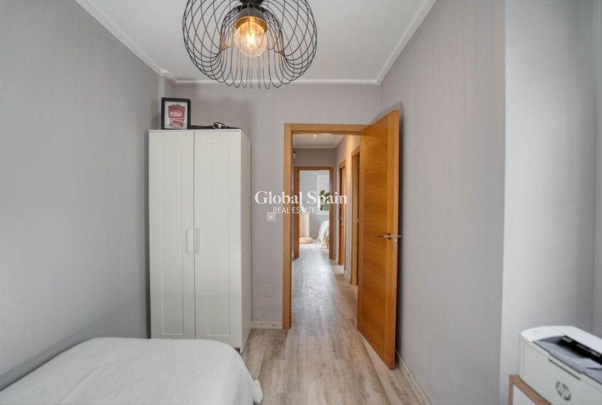 Wederverkoop - HUIS -
LOS BALCONES - LOS ALTOS - Costa Blanca