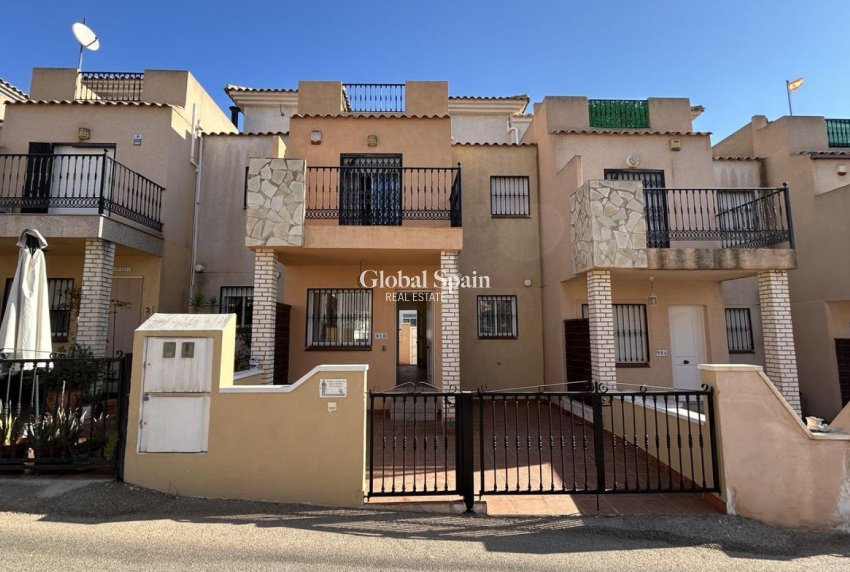 Wederverkoop - HUIS -
LOS BALCONES - LOS ALTOS - Costa Blanca