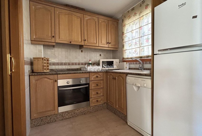 Wederverkoop - HUIS -
LOS BALCONES - LOS ALTOS - Costa Blanca