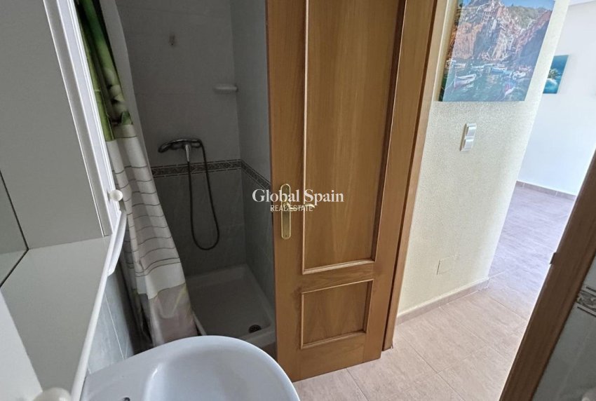 Wederverkoop - HUIS -
LOS BALCONES - LOS ALTOS - Costa Blanca