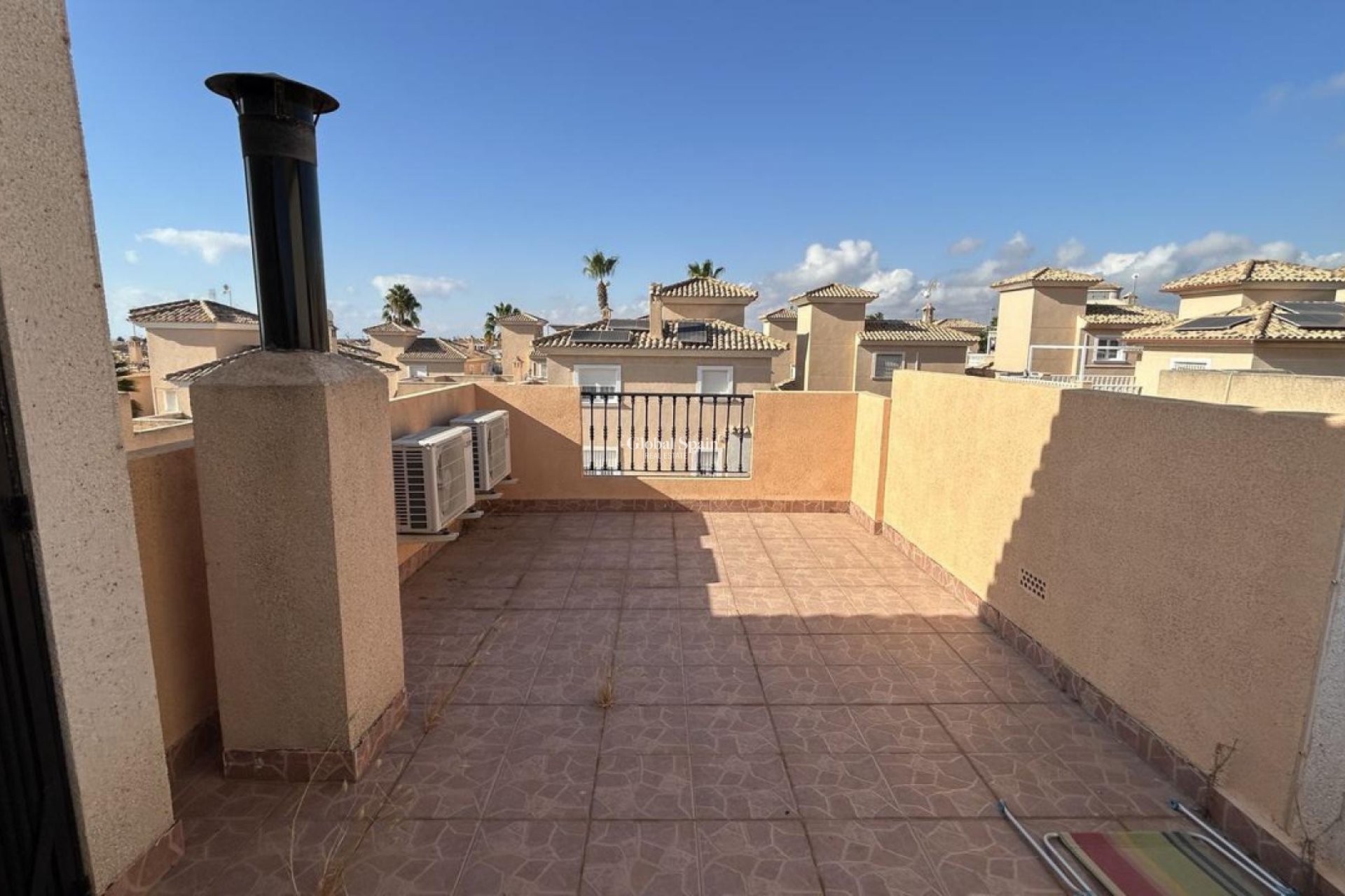 Wederverkoop - HUIS -
LOS BALCONES - LOS ALTOS - Costa Blanca