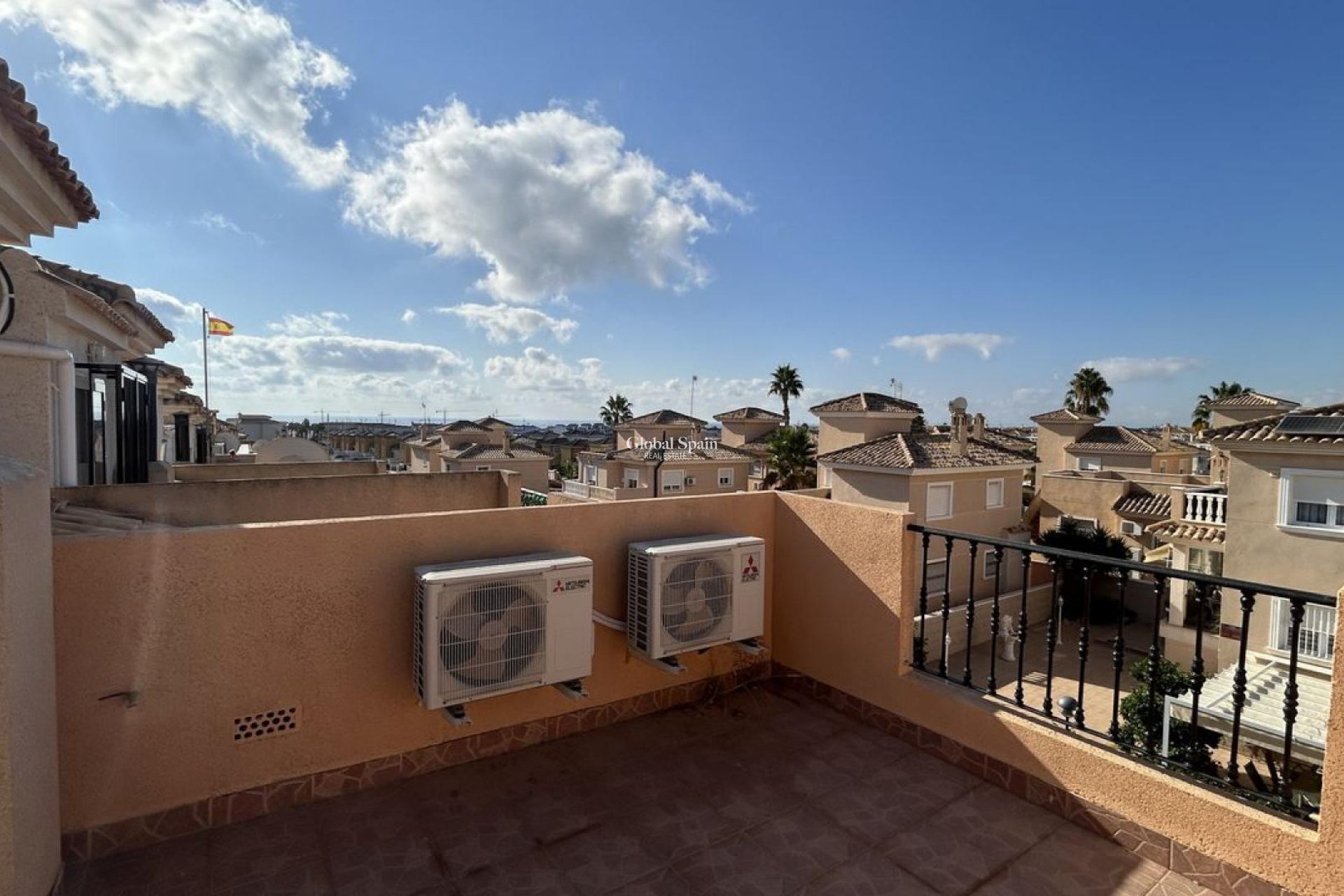 Wederverkoop - HUIS -
LOS BALCONES - LOS ALTOS - Costa Blanca