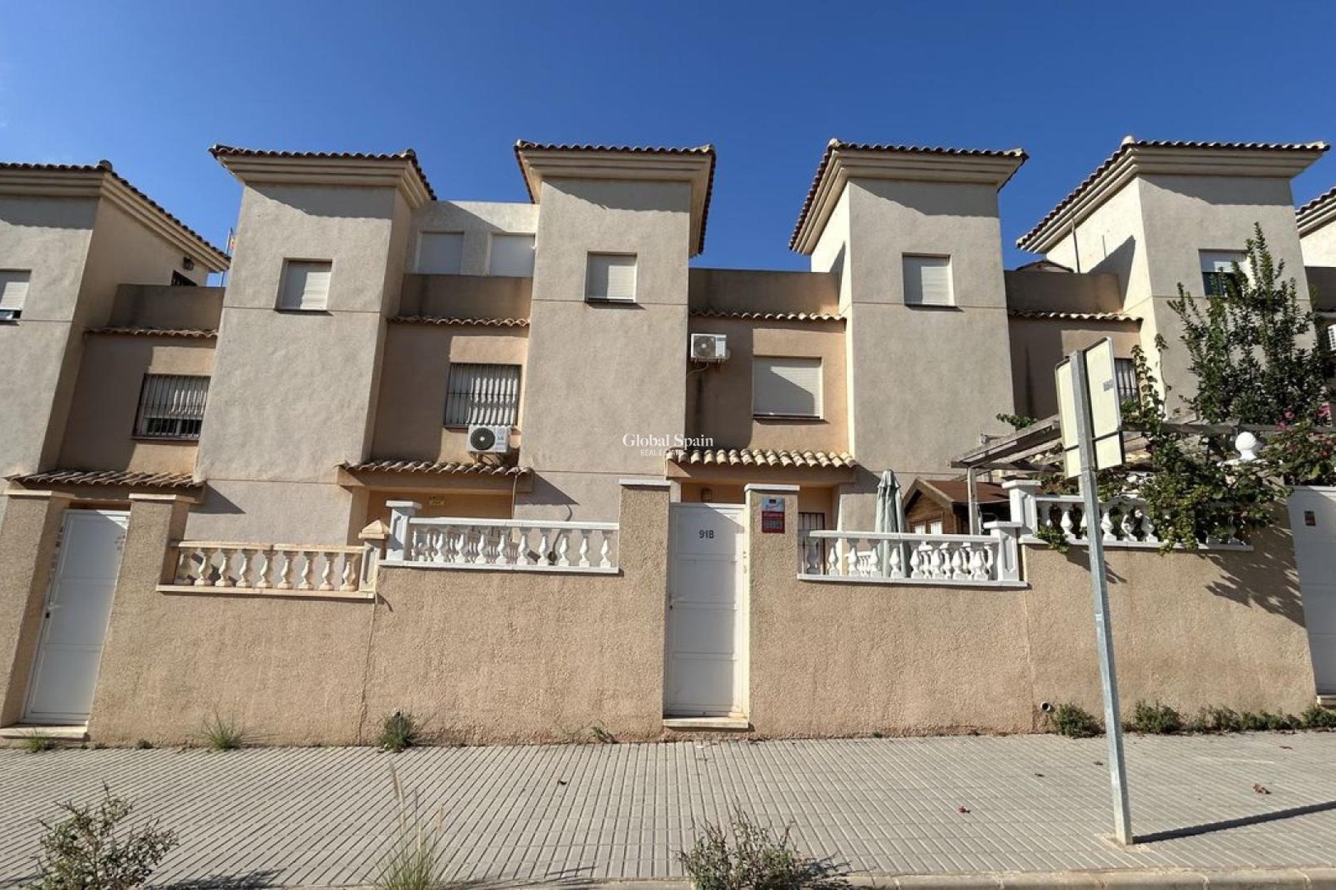 Wederverkoop - HUIS -
LOS BALCONES - LOS ALTOS - Costa Blanca