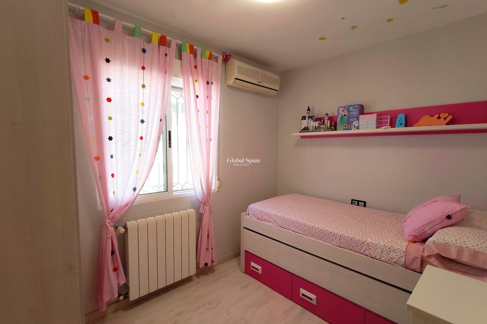 Wederverkoop - HUIS -
LOS BALCONES - LOS ALTOS - Costa Blanca