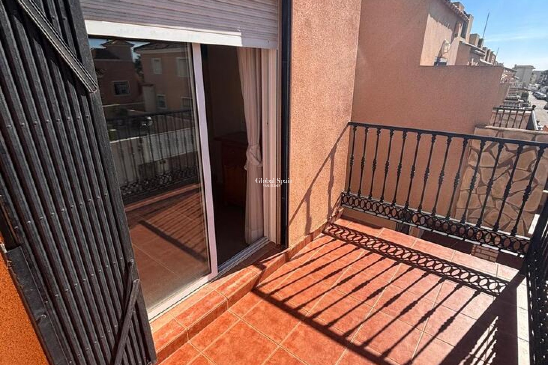Wederverkoop - HUIS -
LOS BALCONES - LOS ALTOS - Costa Blanca
