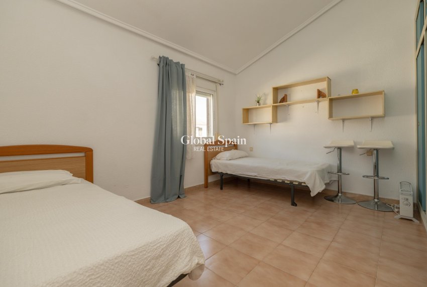 Wederverkoop - HUIS -
LOS BALCONES - LOS ALTOS - Los Altos Punta Prima