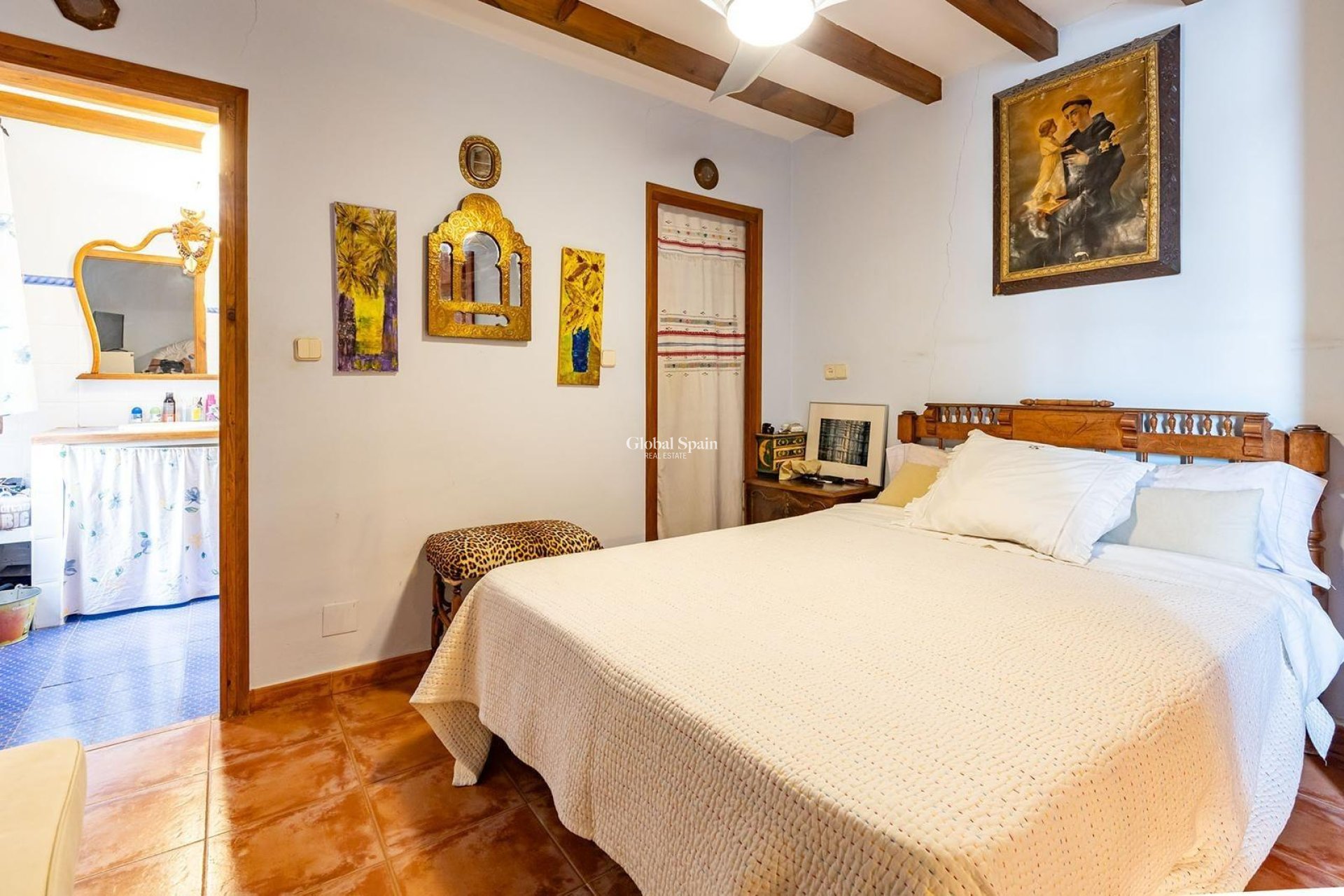 Wederverkoop - HUIS -
LOS MARTÍNEZ DEL PUERTO - Los Martínez Del Puerto