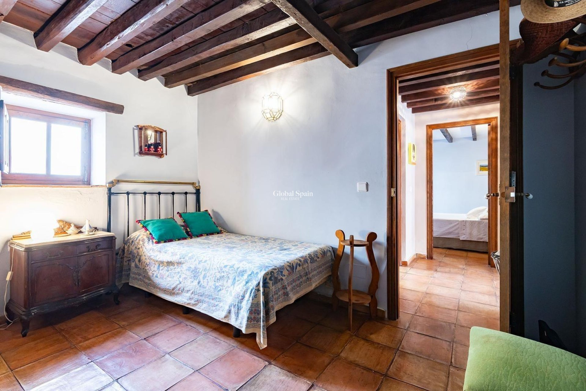 Wederverkoop - HUIS -
LOS MARTÍNEZ DEL PUERTO - Los Martínez Del Puerto