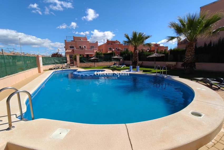 Wederverkoop - HUIS -
LOS MONTESINOS - Costa Blanca Sur