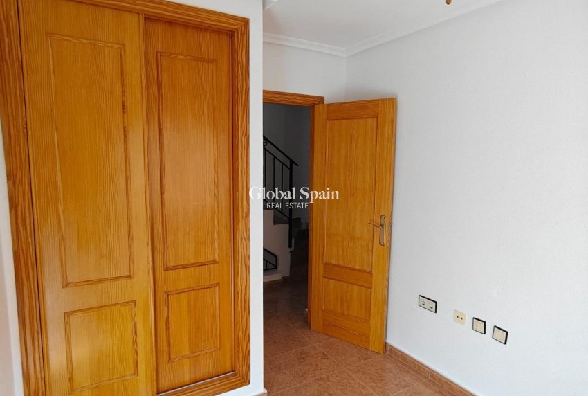 Wederverkoop - HUIS -
LOS MONTESINOS - Costa Blanca Sur
