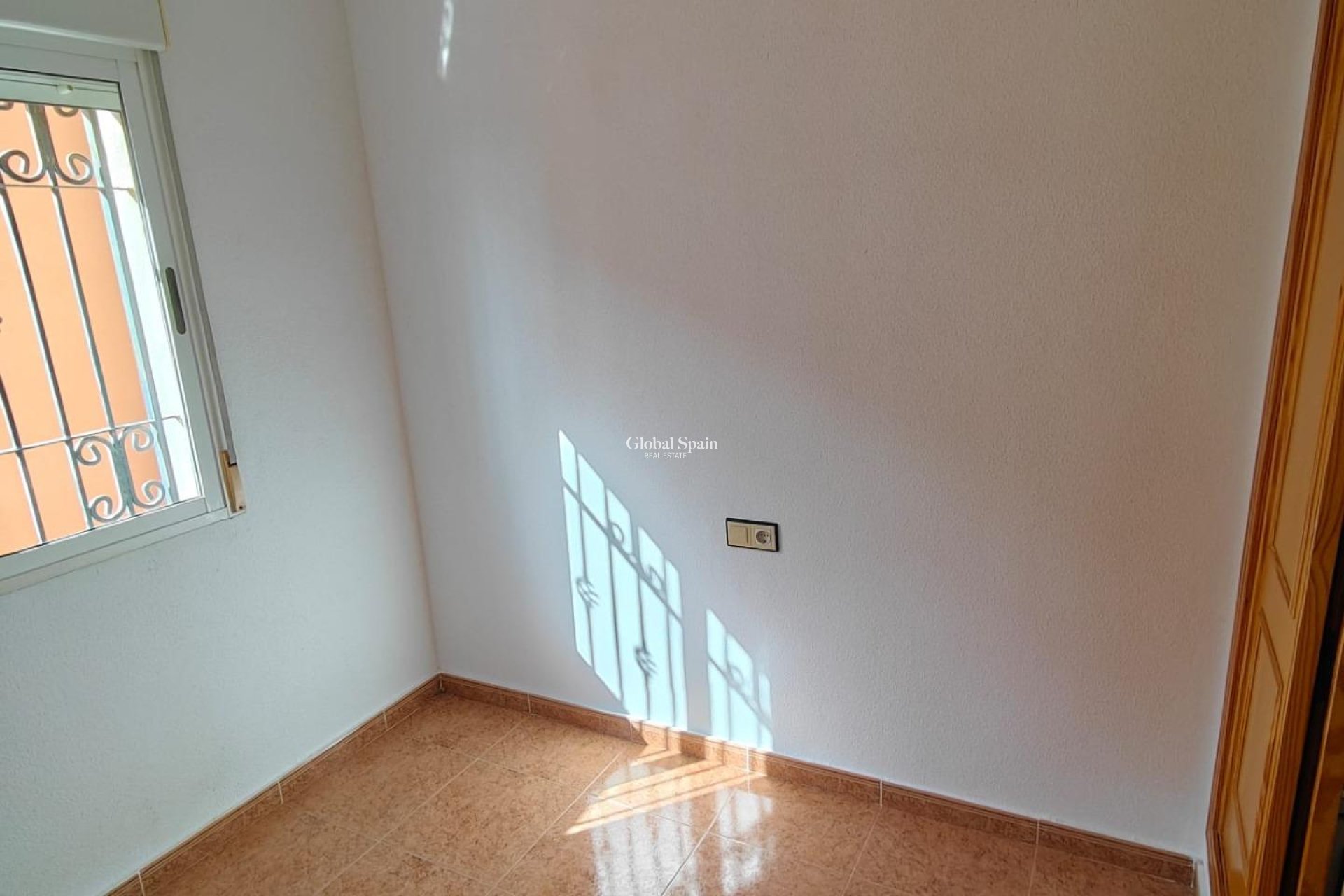 Wederverkoop - HUIS -
LOS MONTESINOS - Costa Blanca Sur