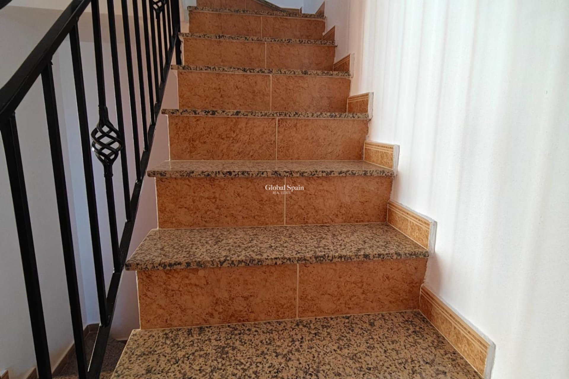 Wederverkoop - HUIS -
LOS MONTESINOS - Costa Blanca Sur