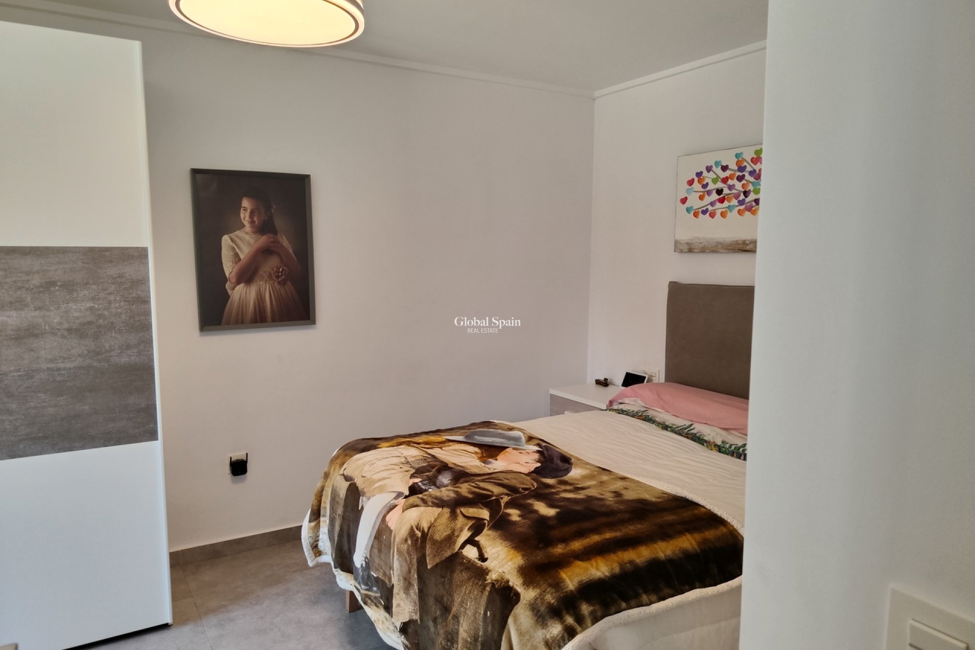 Wederverkoop - HUIS -
LOS MONTESINOS - Costa Blanca
