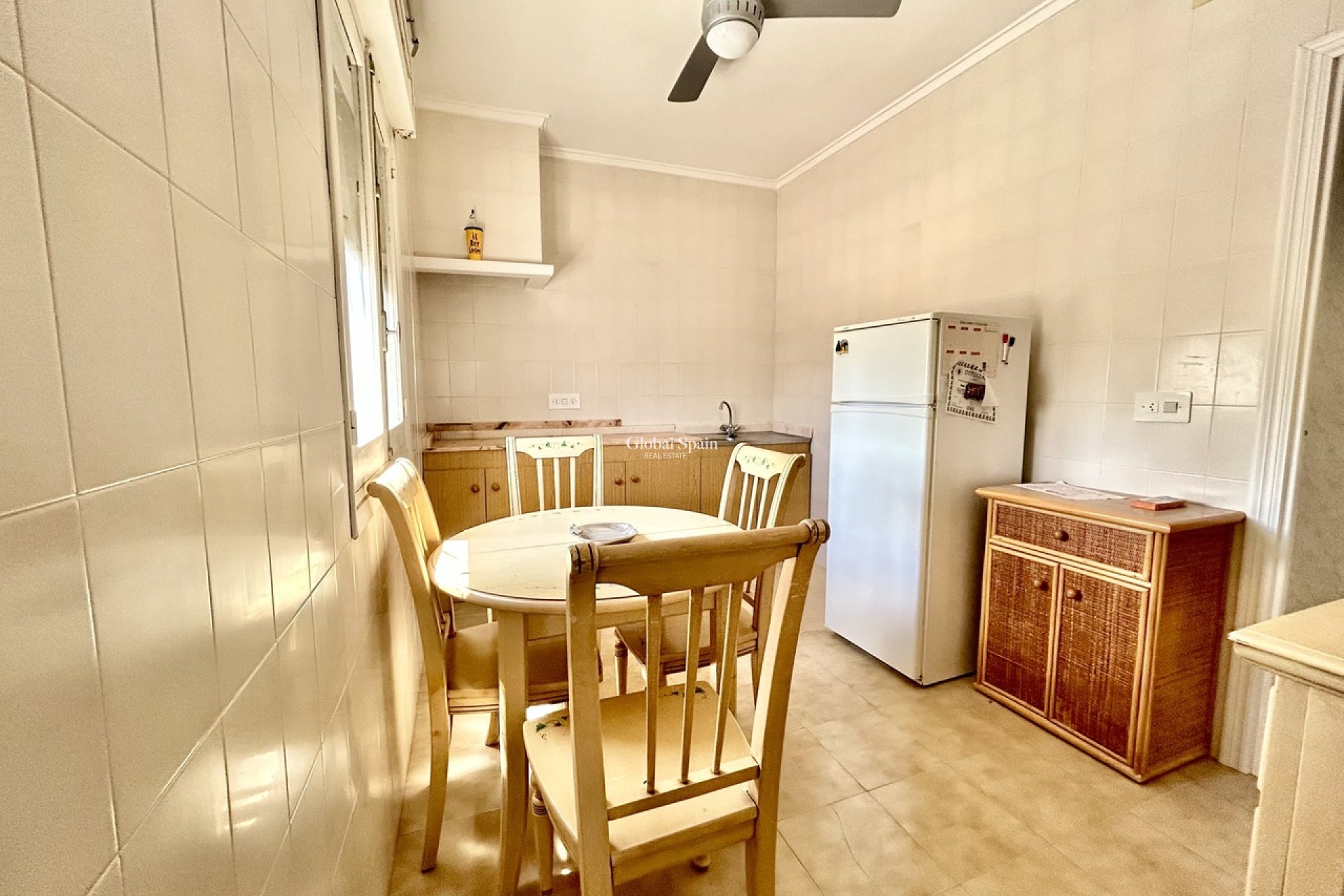 Wederverkoop - HUIS -
LOS MONTESINOS - Costa Blanca