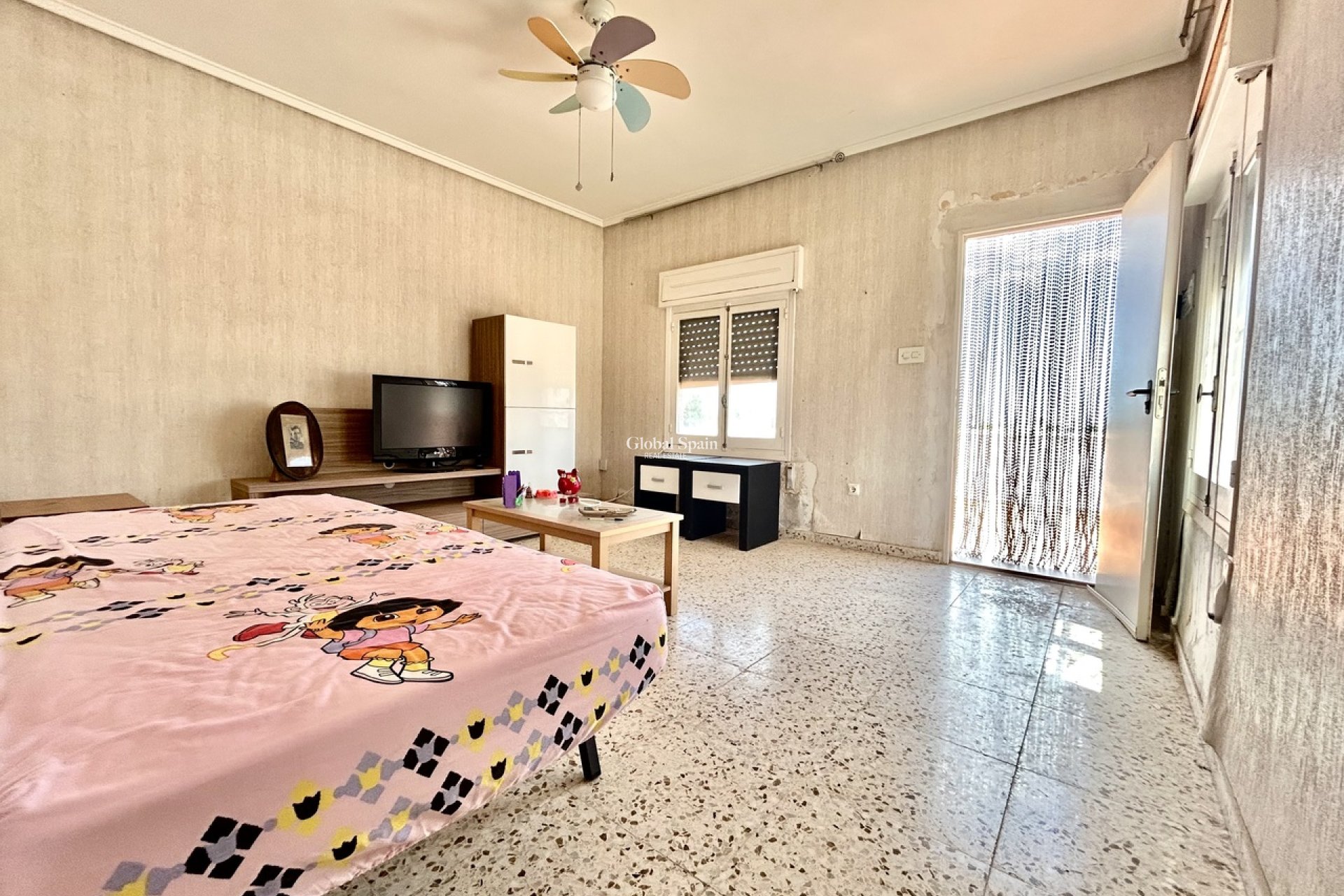 Wederverkoop - HUIS -
LOS MONTESINOS - Costa Blanca