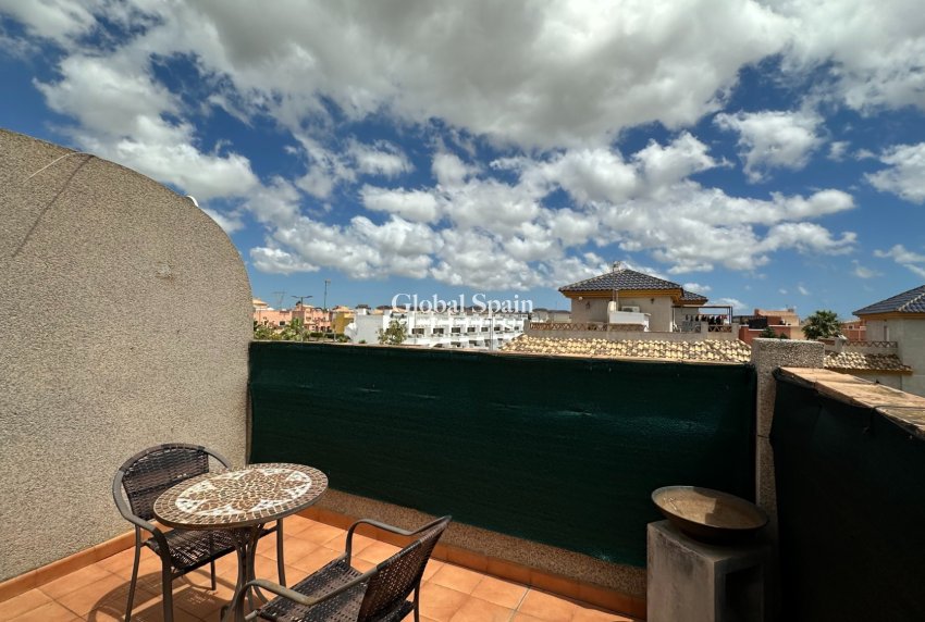 Wederverkoop - HUIS -
Los Montesinos - La Herrada