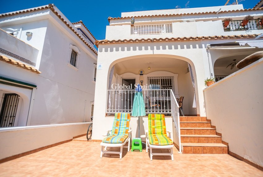 Wederverkoop - HUIS -
LOS URRUTIAS - Costa Calida