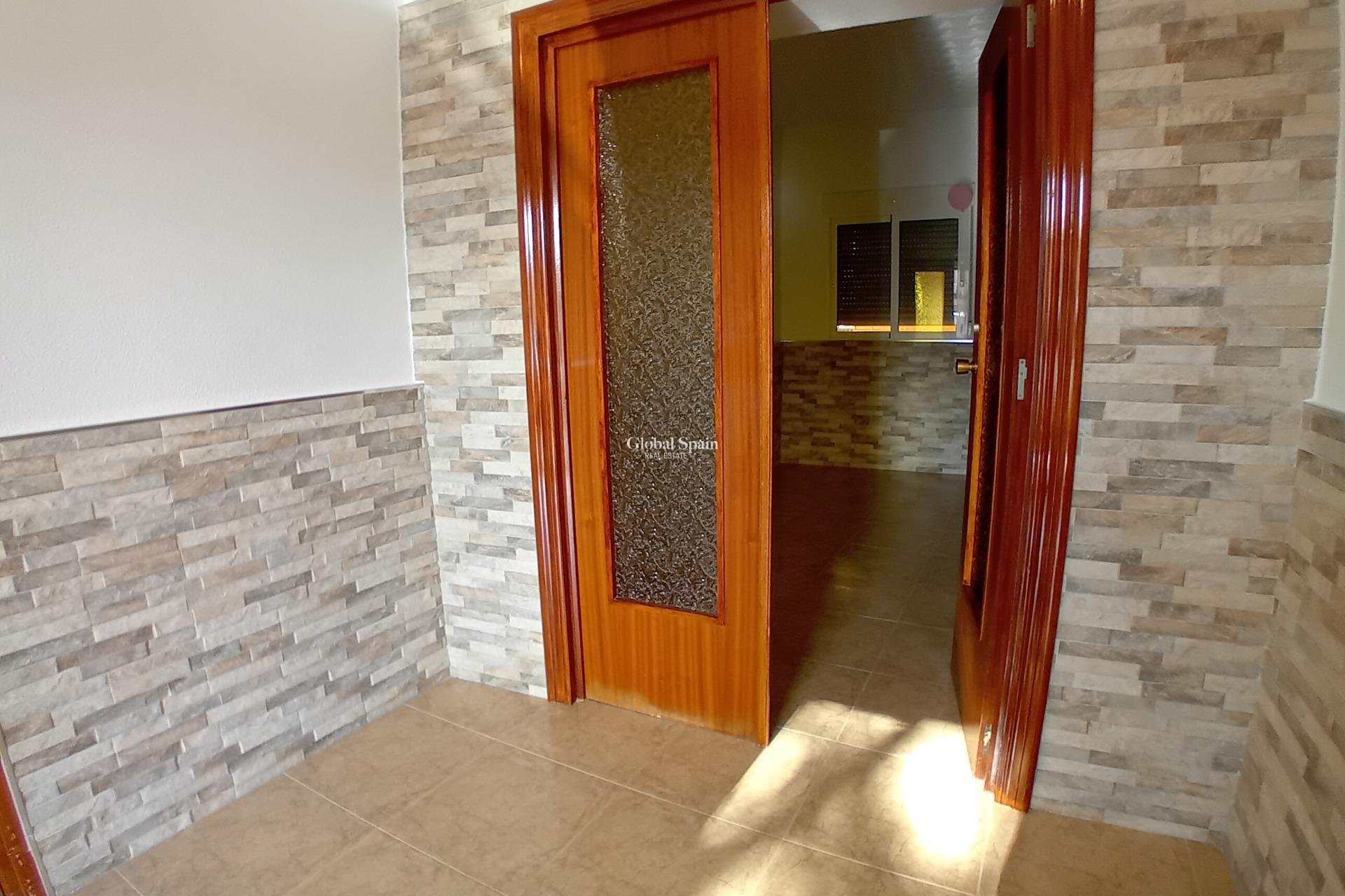 Wederverkoop - HUIS -
MAZARRÓN - Mazarron