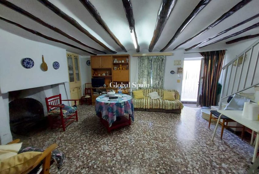 Wederverkoop - HUIS -
MURCIA - Inland