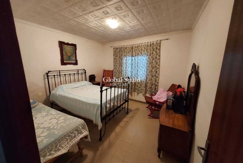 Wederverkoop - HUIS -
MURCIA - Inland