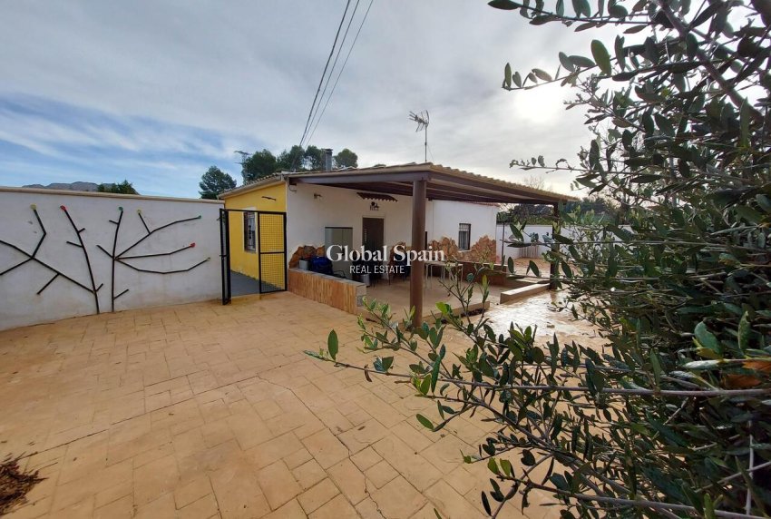 Wederverkoop - HUIS -
MURCIA - Inland