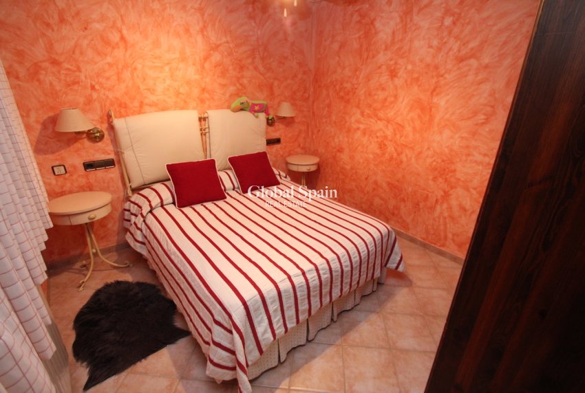 Wederverkoop - HUIS -
MURCIA - Inland