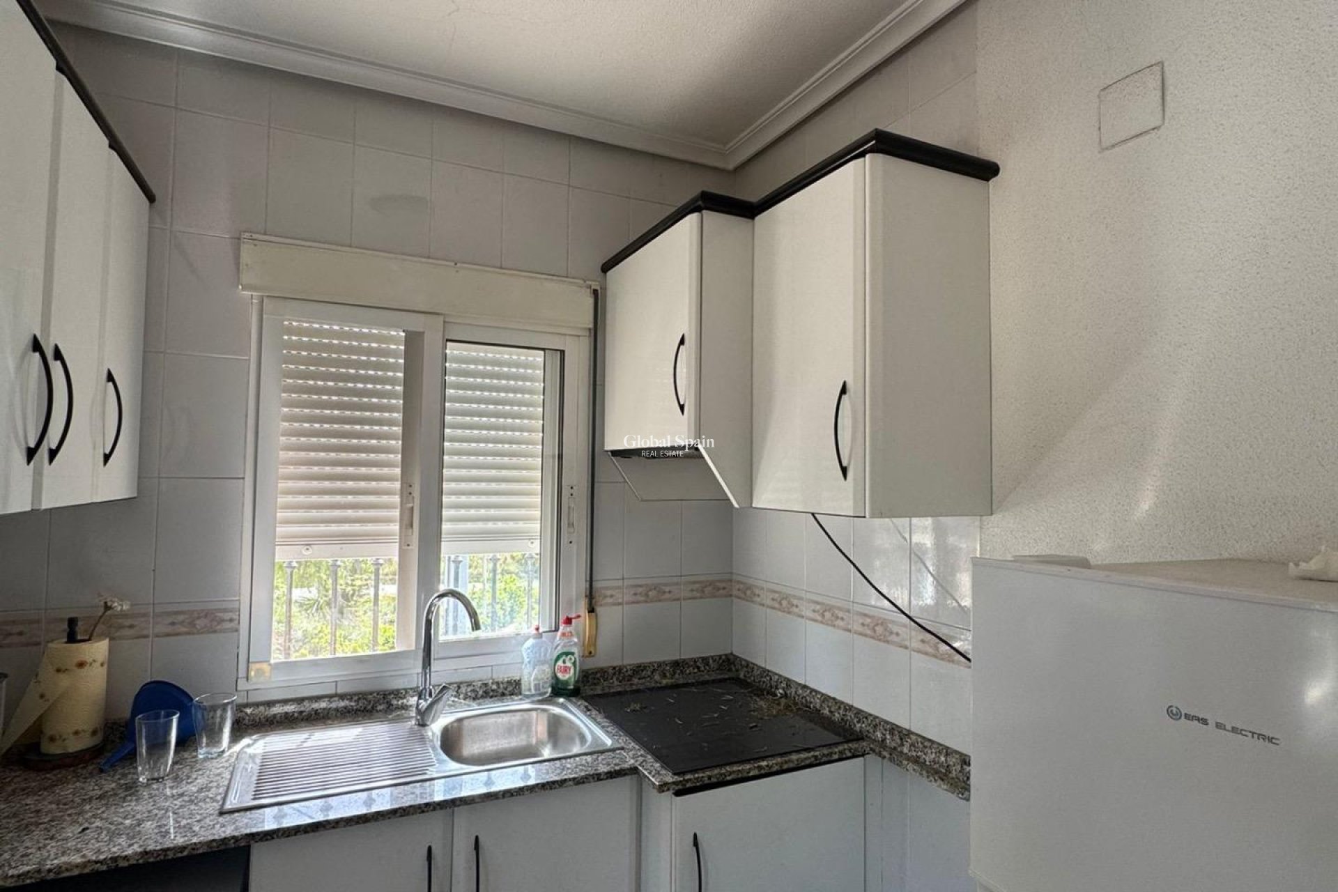 Wederverkoop - HUIS -
ORIHUELA - Arneva