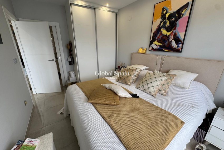 Wederverkoop - HUIS -
ORIHUELA - Costa Blanca Sur