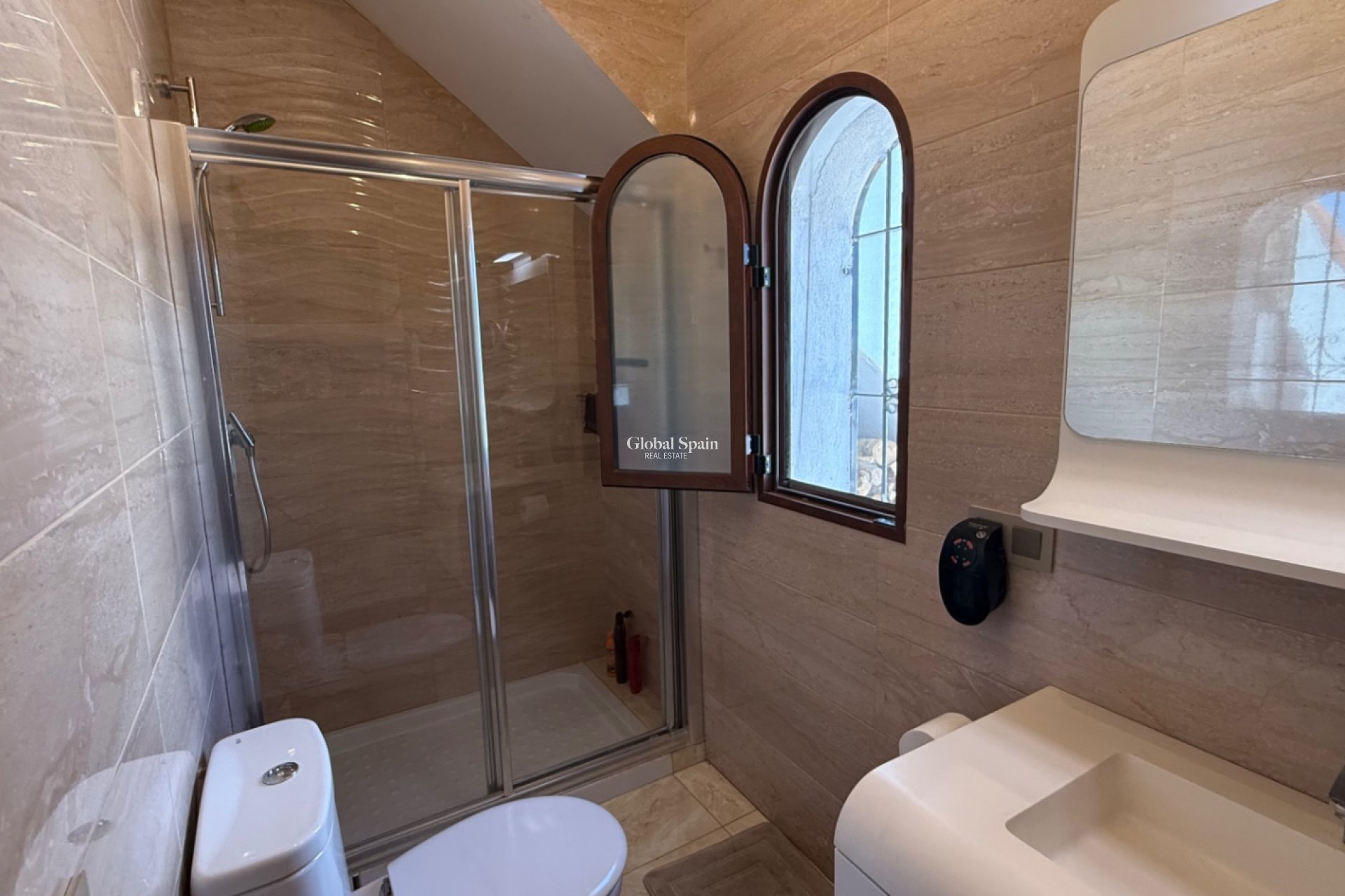 Wederverkoop - HUIS -
ORIHUELA - Costa Blanca Sur