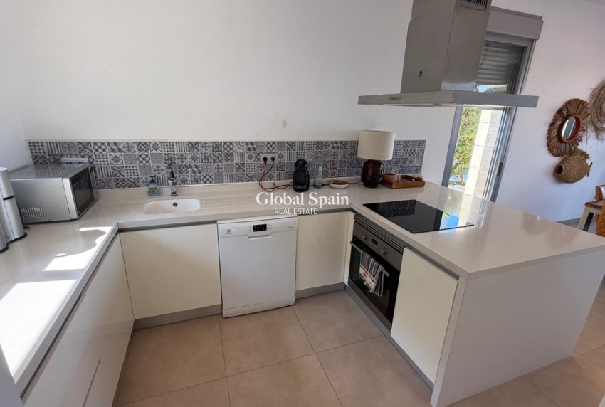 Wederverkoop - HUIS -
ORIHUELA - Costa Blanca Sur