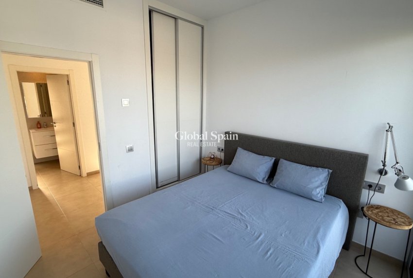 Wederverkoop - HUIS -
ORIHUELA - Costa Blanca Sur