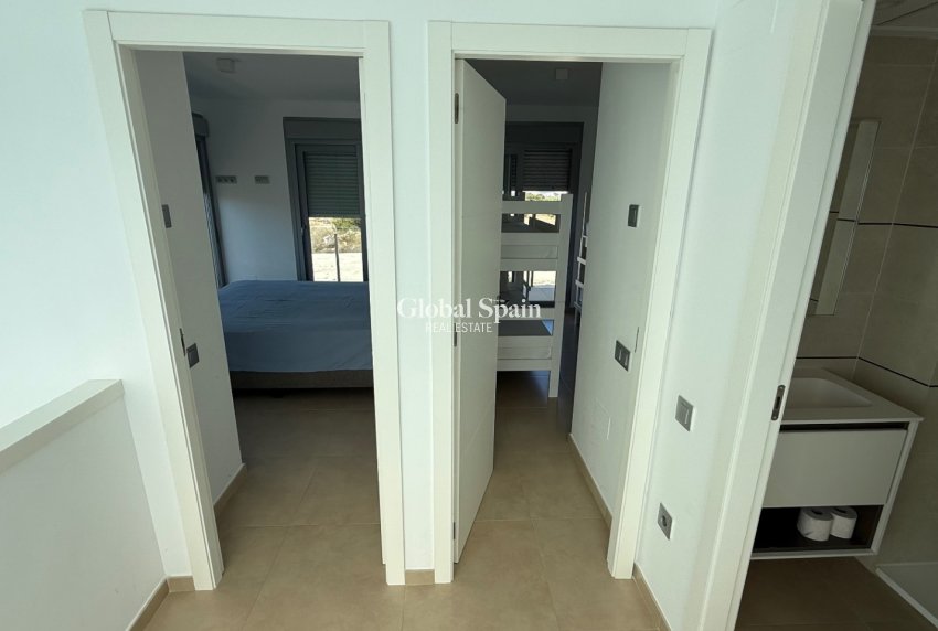 Wederverkoop - HUIS -
ORIHUELA - Costa Blanca Sur