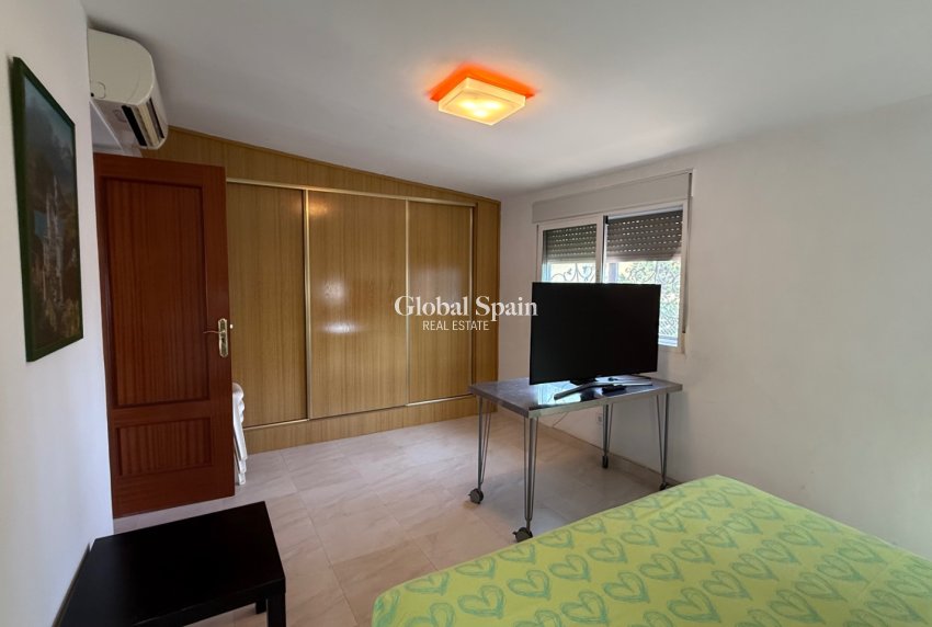 Wederverkoop - HUIS -
ORIHUELA - Costa Blanca Sur