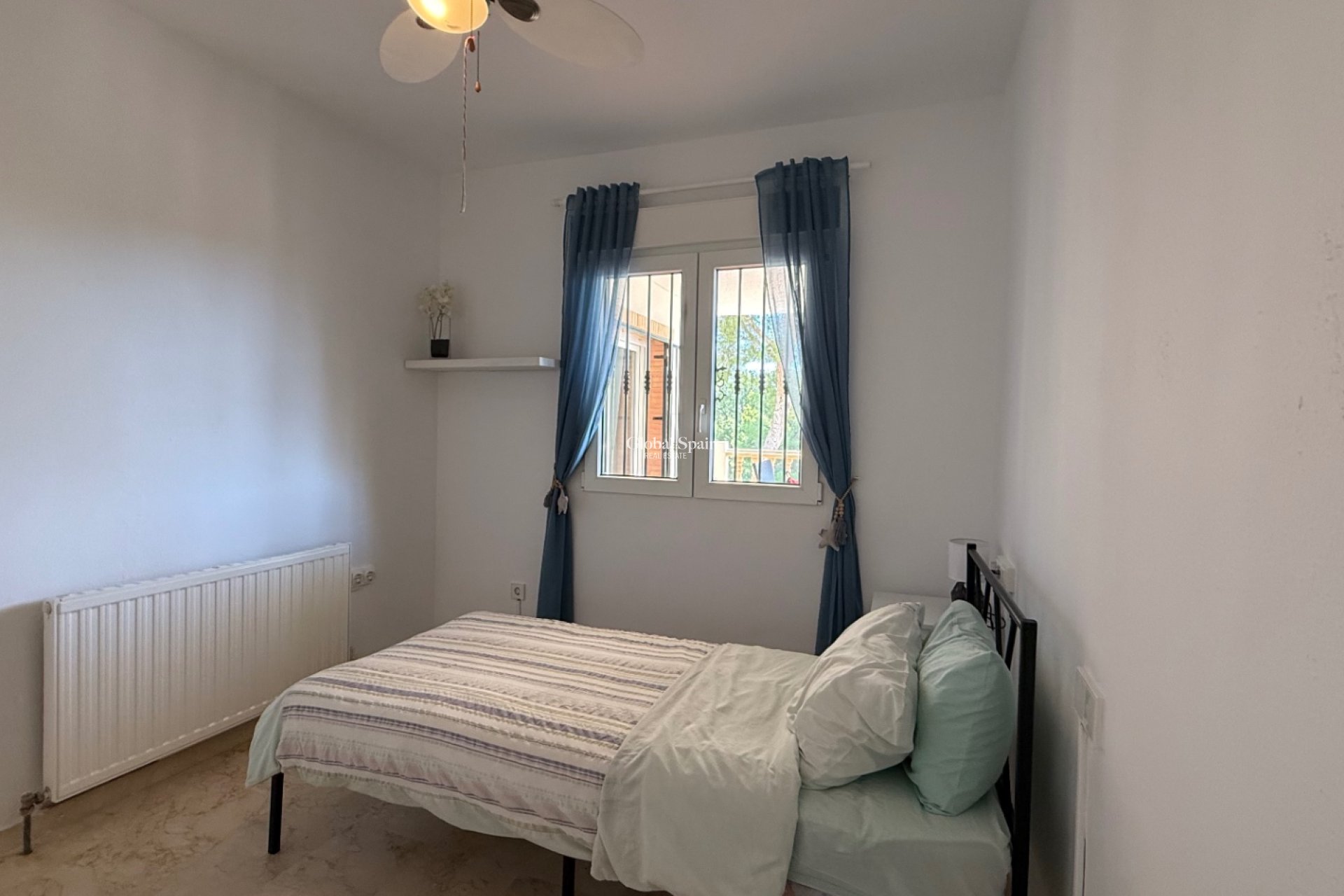 Wederverkoop - HUIS -
ORIHUELA - Costa Blanca Sur