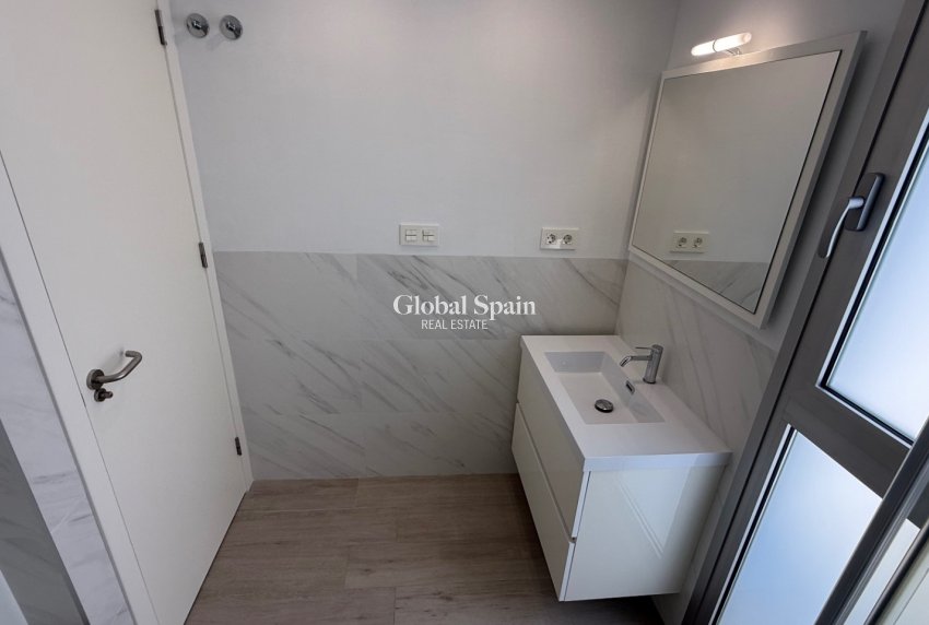 Wederverkoop - Huis -
ORIHUELA - Costa Blanca Sur