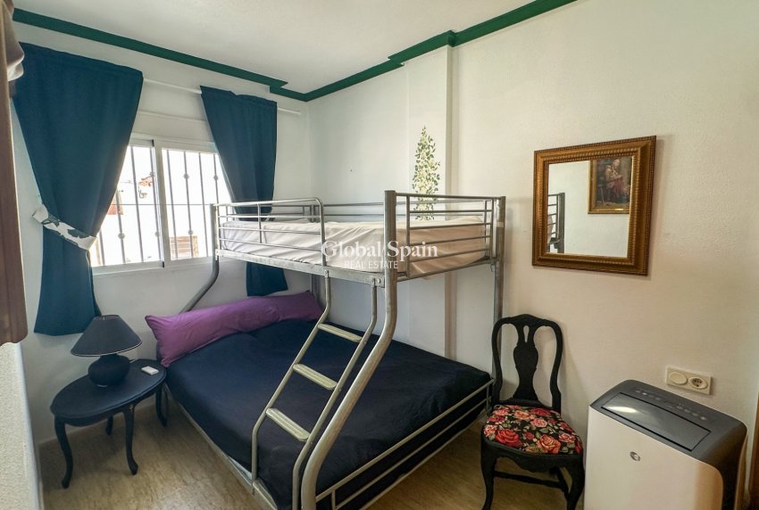 Wederverkoop - HUIS -
ORIHUELA - Costa Blanca Sur