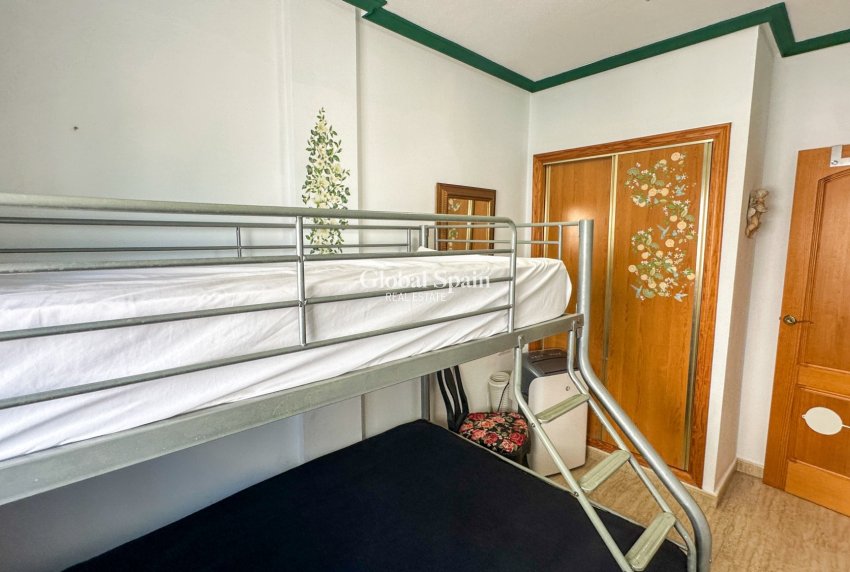 Wederverkoop - HUIS -
ORIHUELA - Costa Blanca Sur