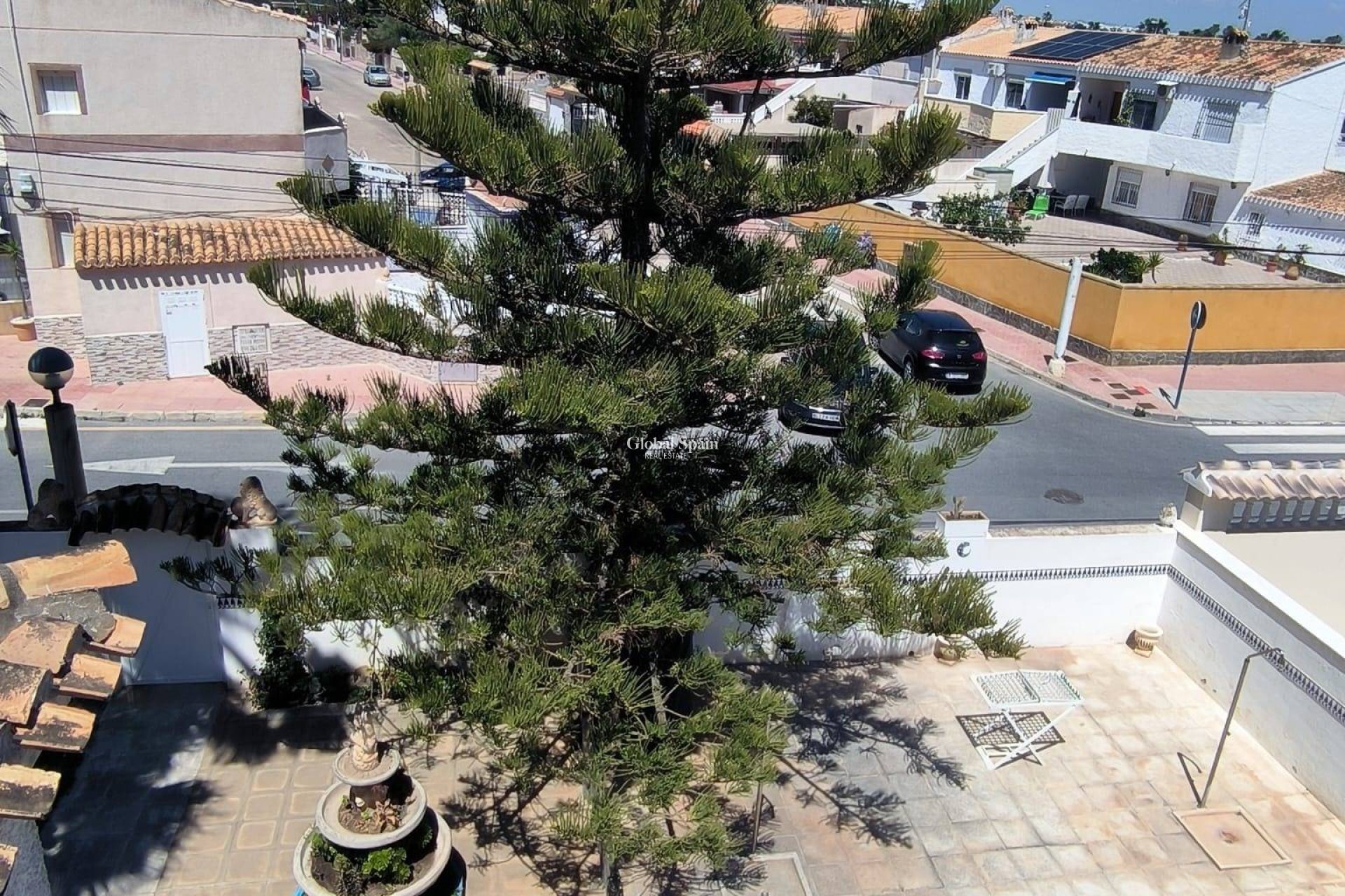 Wederverkoop - HUIS -
ORIHUELA COSTA - CABO ROIG