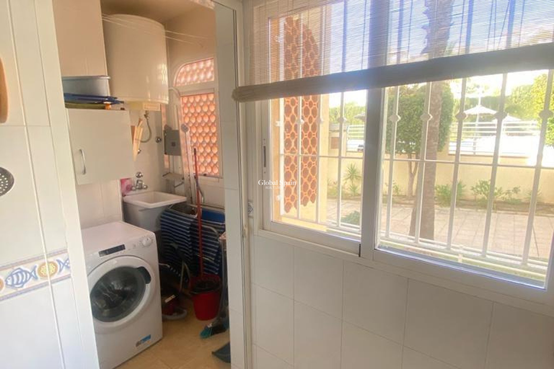 Wederverkoop - HUIS -
ORIHUELA COSTA - CAMPOAMOR