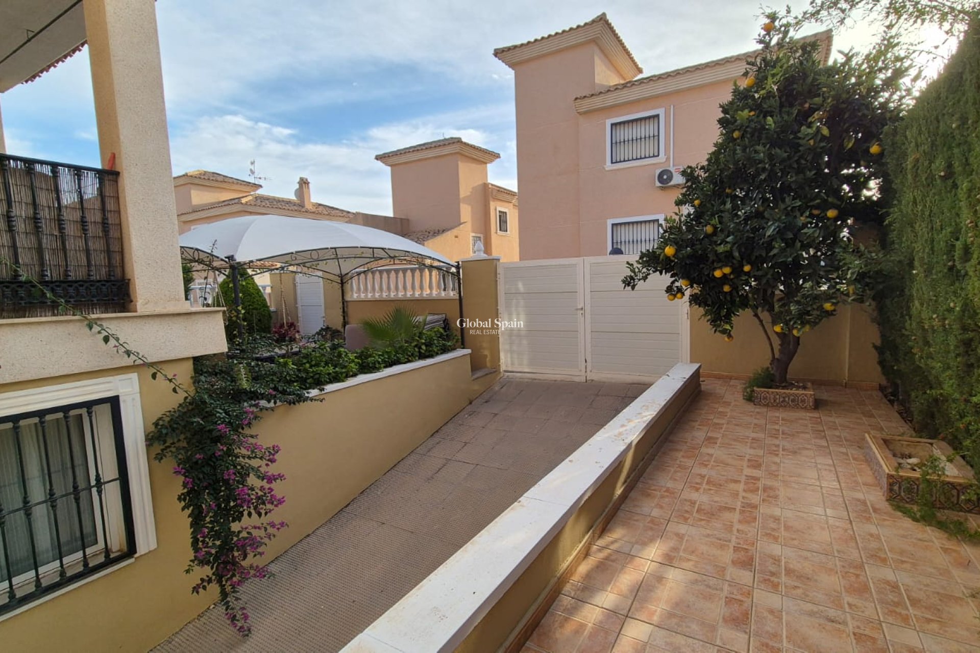Wederverkoop - HUIS -
ORIHUELA COSTA - Costa Blanca Sur