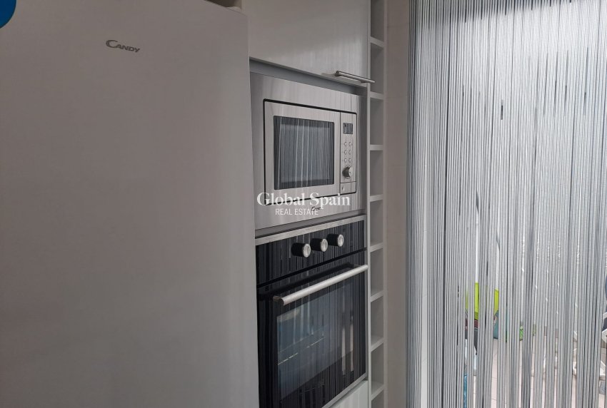 Wederverkoop - HUIS -
ORIHUELA COSTA - Costa Blanca