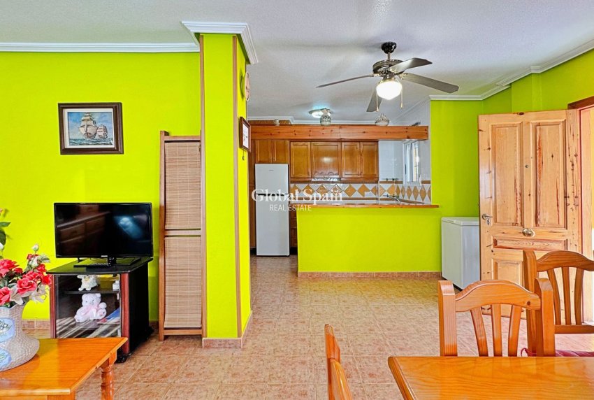 Wederverkoop - HUIS -
ORIHUELA COSTA - Costa Blanca