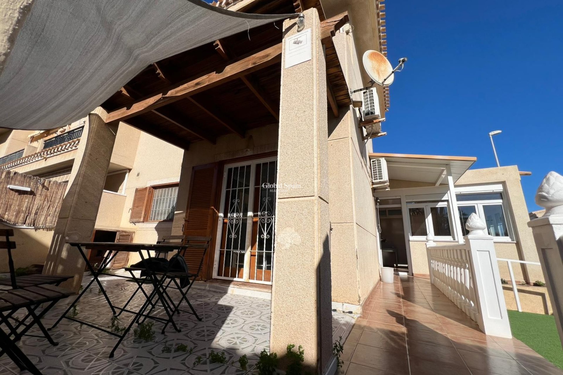 Wederverkoop - HUIS -
ORIHUELA COSTA - Costa Blanca