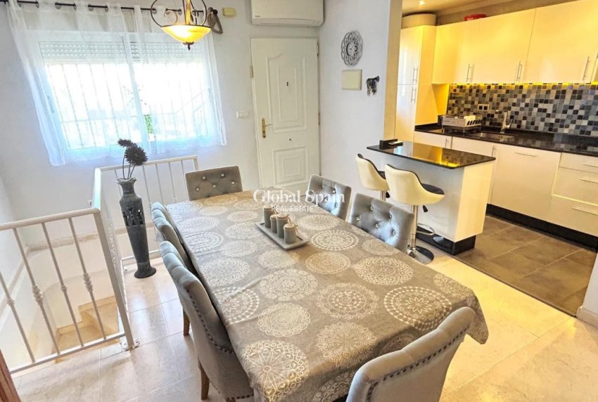 Wederverkoop - HUIS -
ORIHUELA COSTA - Costa Blanca