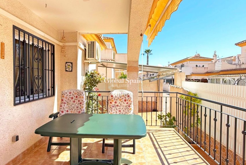 Wederverkoop - HUIS -
ORIHUELA COSTA - Costa Blanca