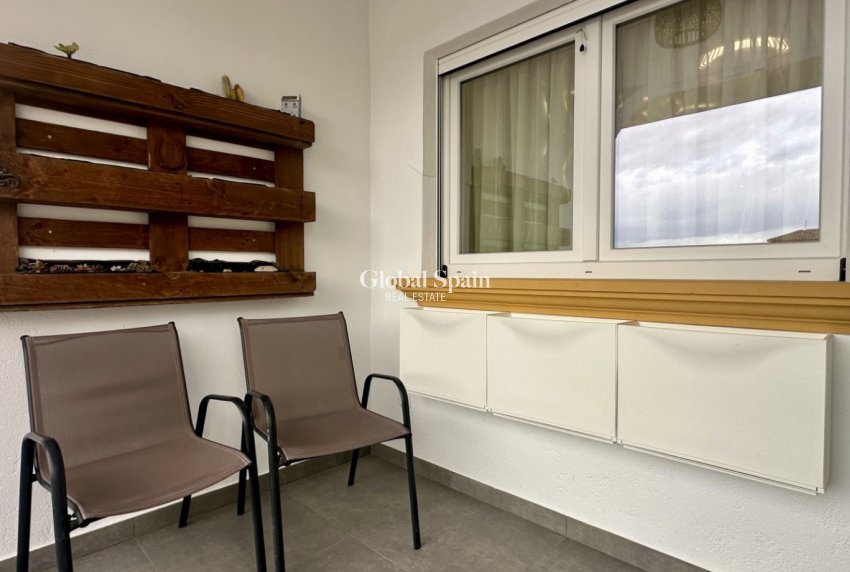 Wederverkoop - HUIS -
ORIHUELA COSTA - Costa Blanca