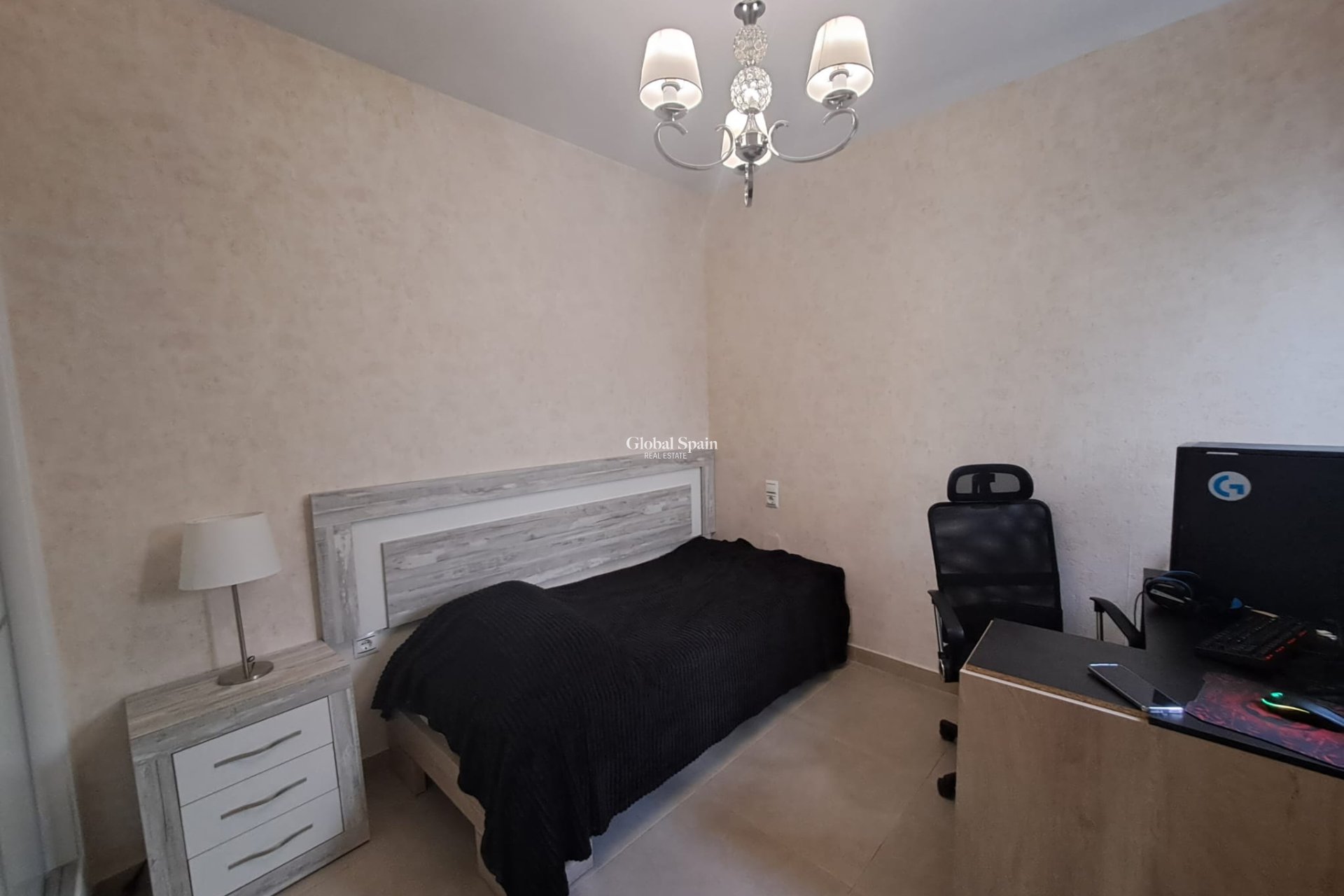 Wederverkoop - HUIS -
ORIHUELA COSTA - Costa Blanca