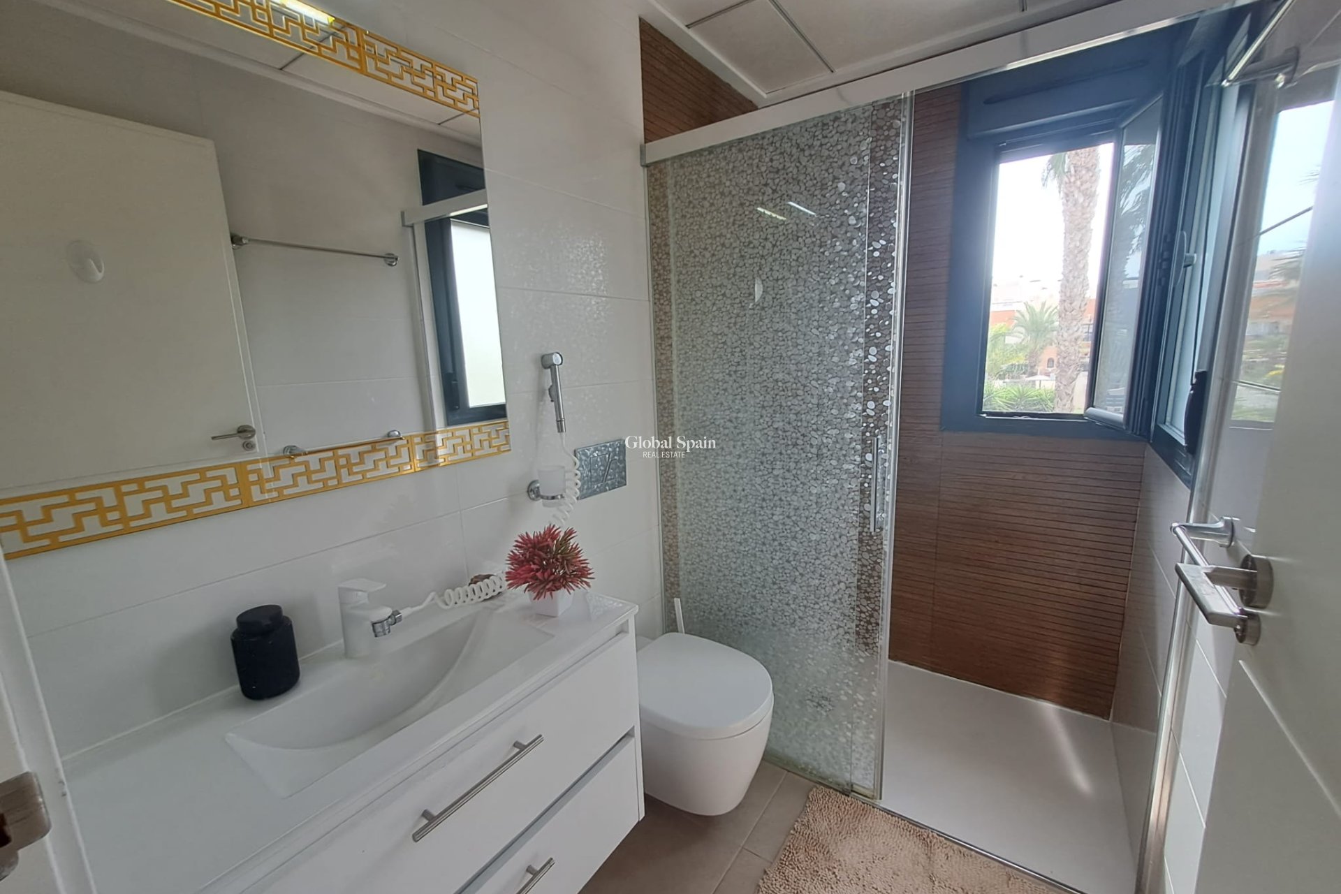 Wederverkoop - HUIS -
ORIHUELA COSTA - Costa Blanca